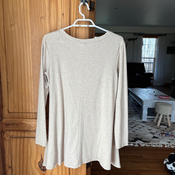 Women’s maternity tunic top - Picture 2 of 3